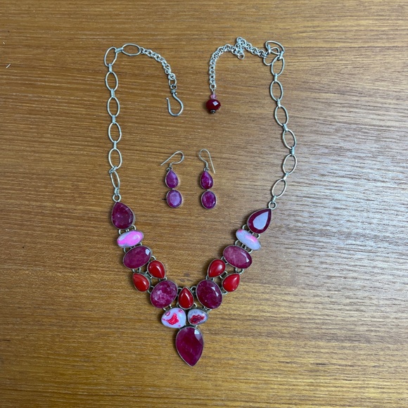 NEW Gorgeous Raw Ruby, Coral, & Quartz Sterling Silver Necklace/Ruby Earrings - Picture 3 of 10